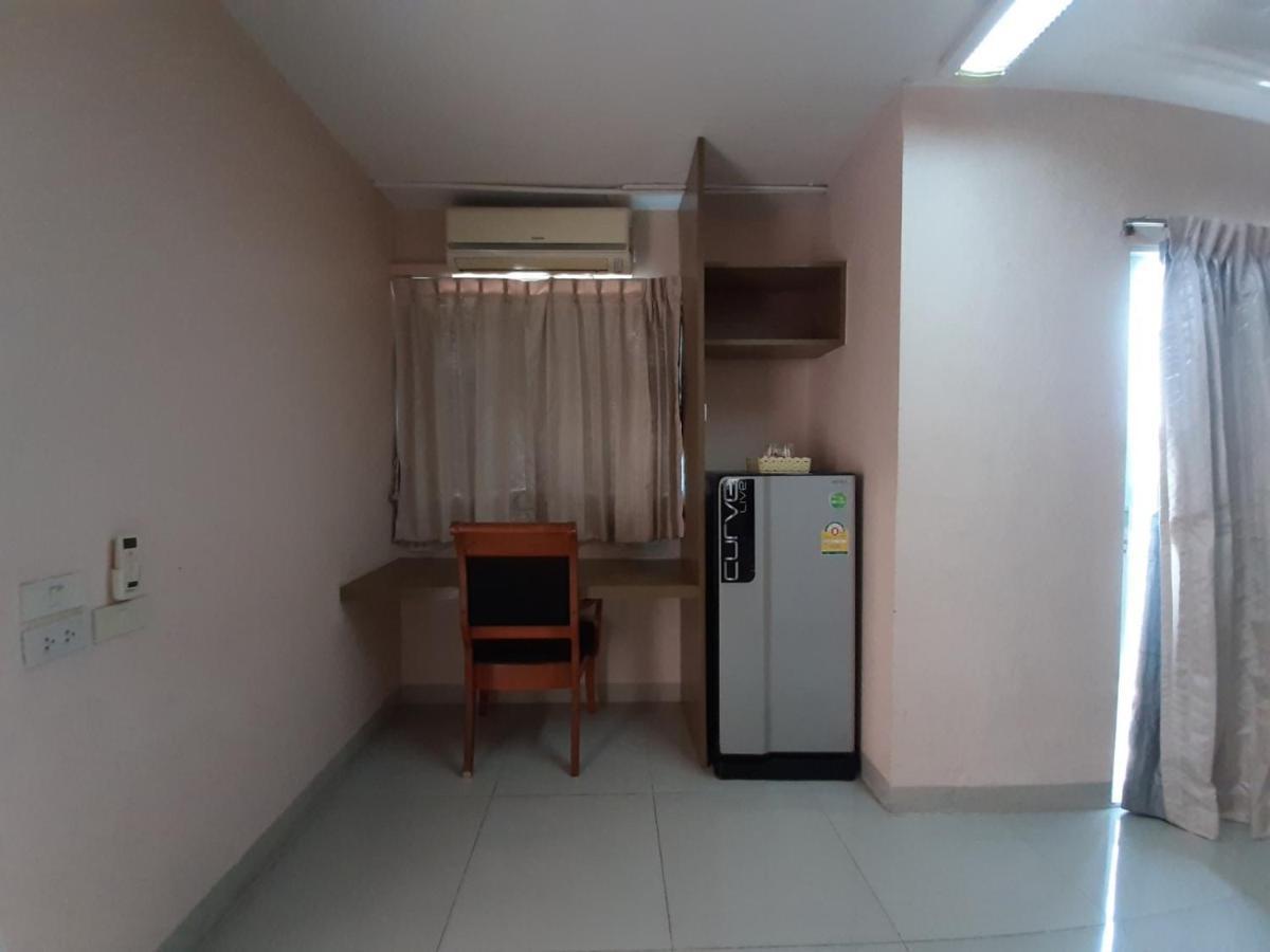 Ruamsab2 รวมทรัพย์2 Leilighet Bangkok Eksteriør bilde
