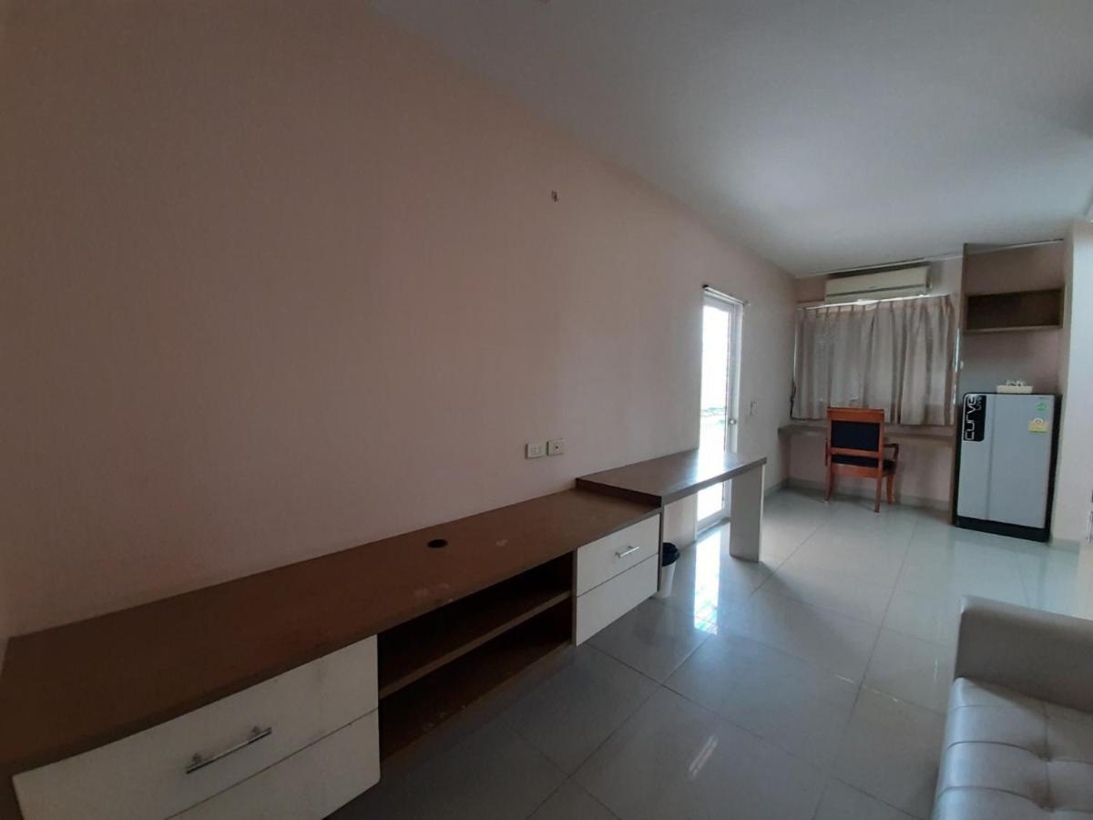 Ruamsab2 รวมทรัพย์2 Leilighet Bangkok Eksteriør bilde