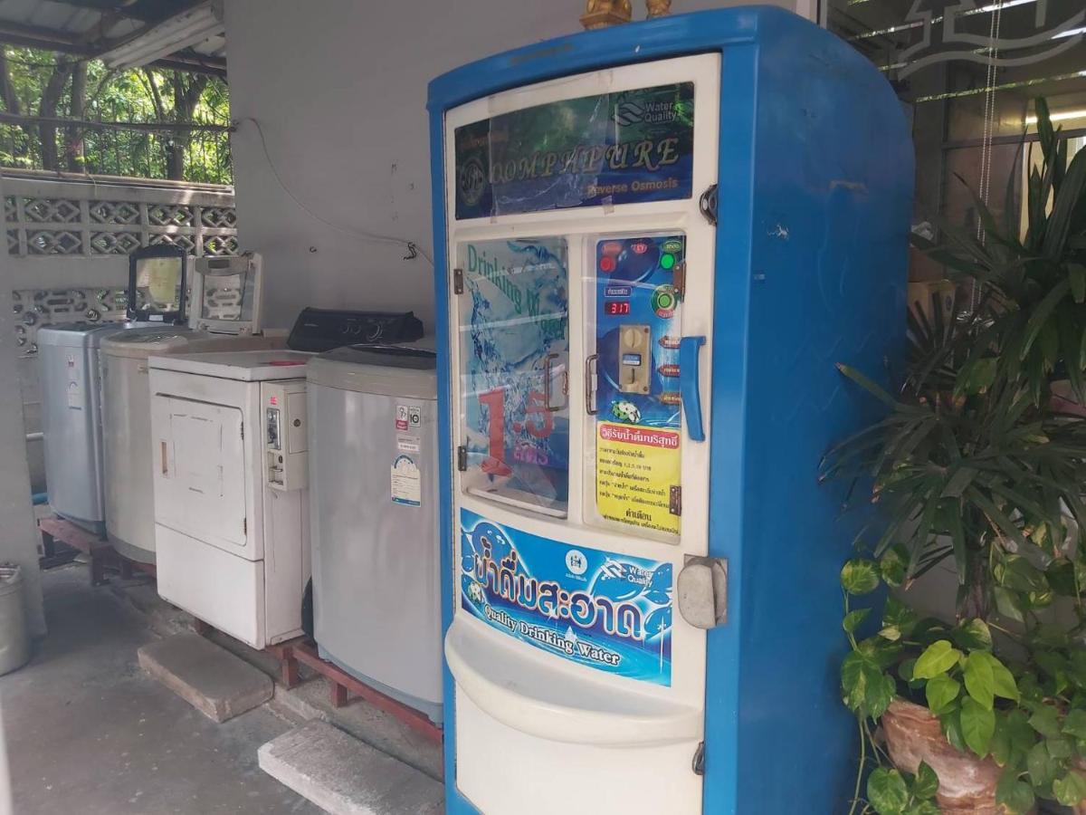 Ruamsab2 รวมทรัพย์2 Leilighet Bangkok Eksteriør bilde